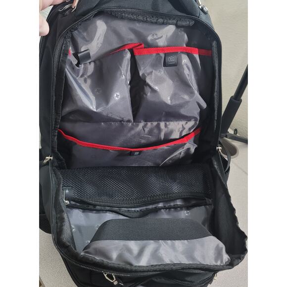 Swiss Gear Black Laptop Backpack 6 Full Zipper Pockets Lightweight Airflow - Picture 2 of 11